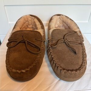 NWOT BearPaw Men's Tan Suede Loafers